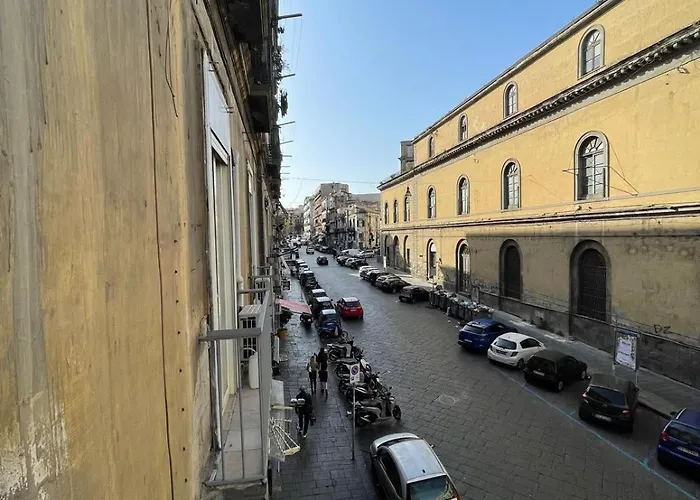 Arturo's Place Apartman *